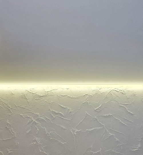 Тіньовий профіль з підсвіткою